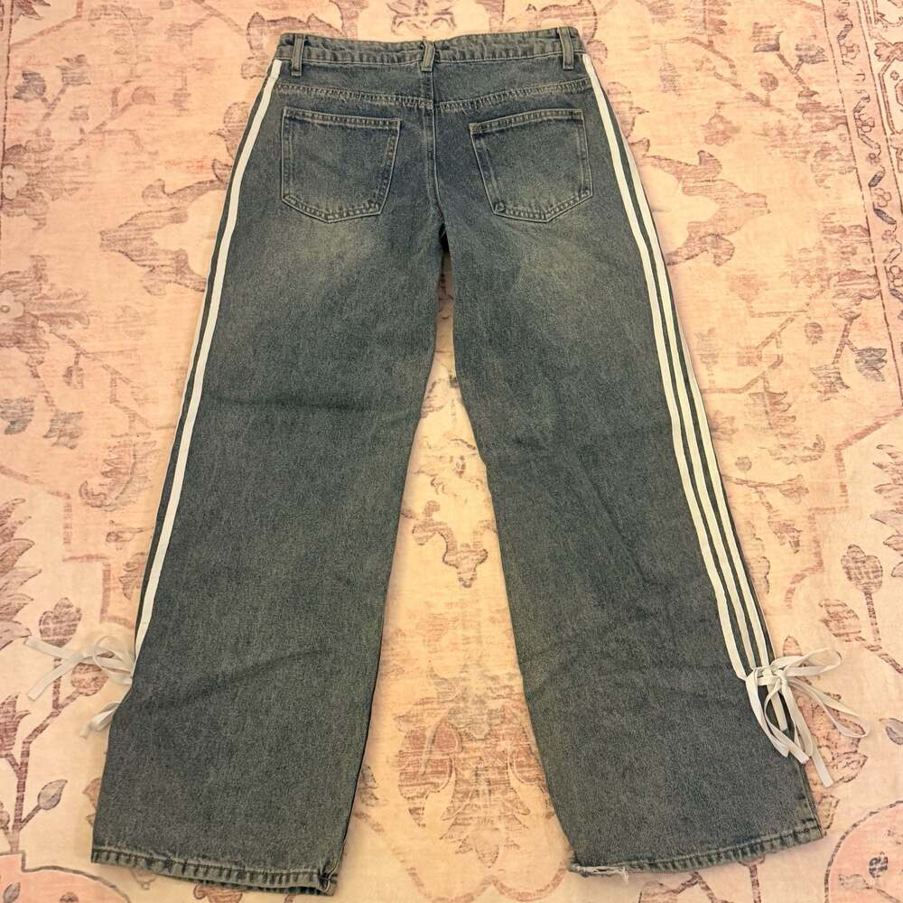 Edikted Washed Low Rise Ribbon Jeans - Picture 5 of 6